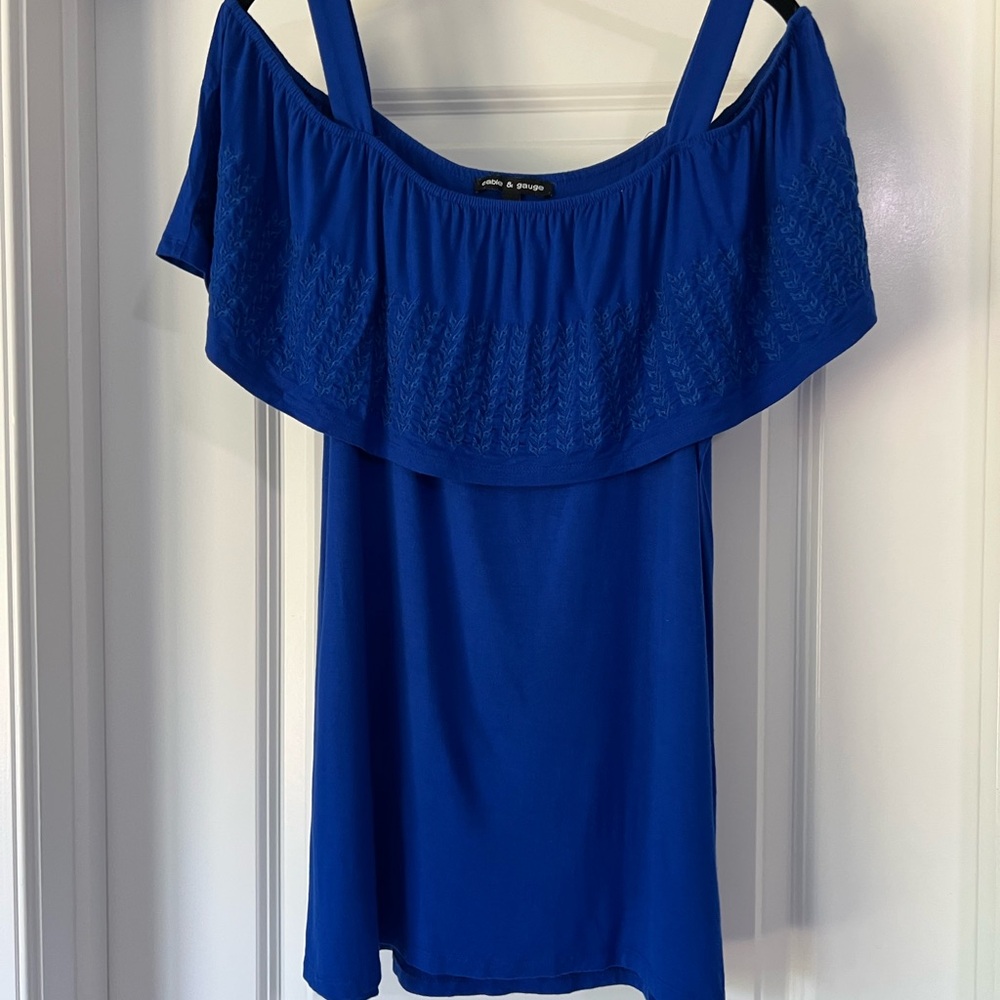 Cable & Gauge Blue Ruffled off the shoulder Blouse